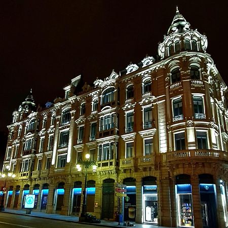 Atico De Diseno En El Centro Lejlighed Oviedo Eksteriør billede