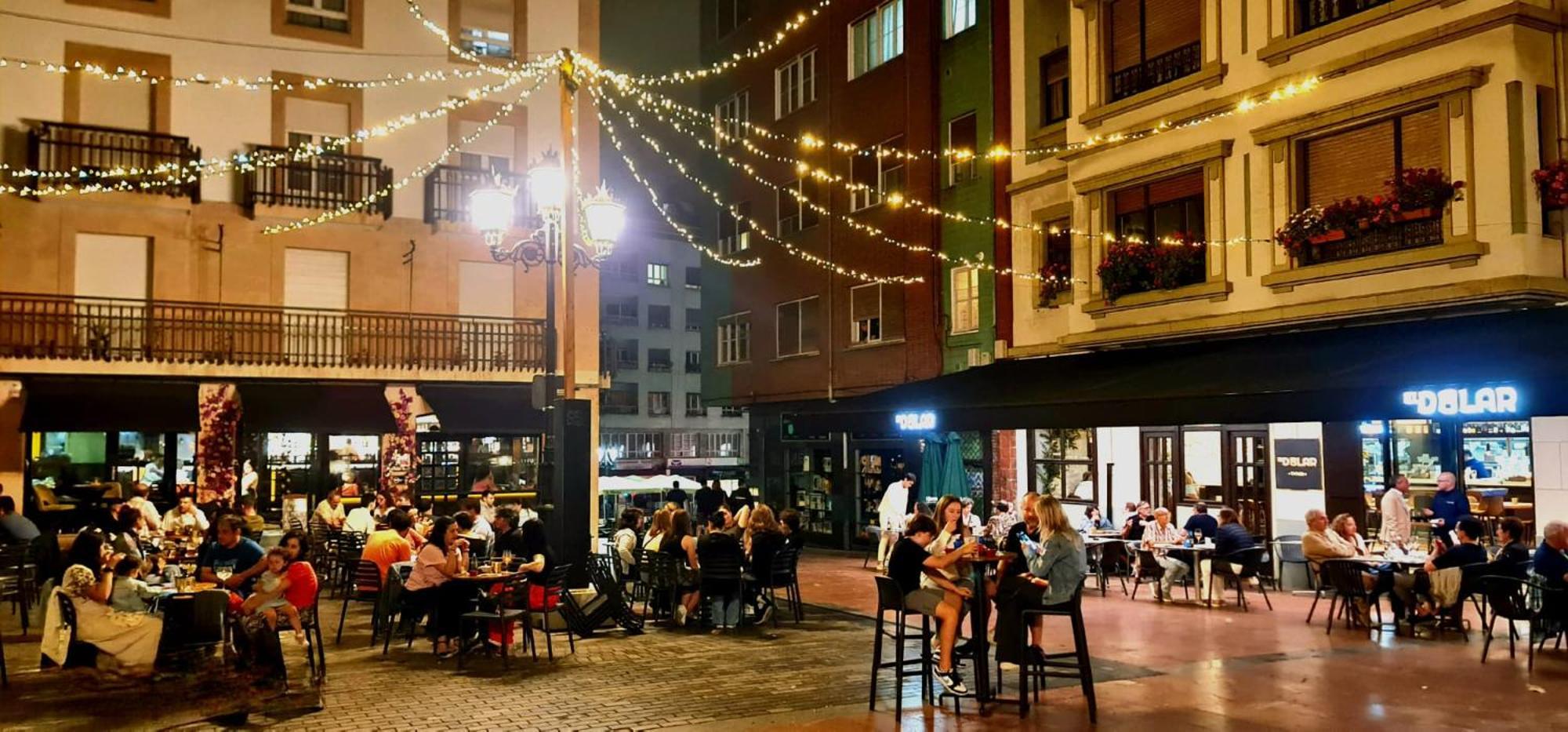 Atico De Diseno En El Centro Lejlighed Oviedo Eksteriør billede